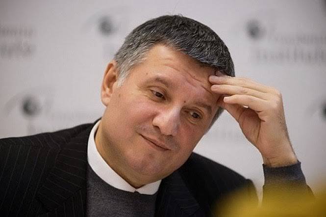 Попался: Аваков лидирует в рейтинге самых богатых чиновников Украины