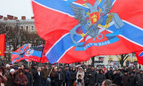 Новороссия выстояла: киевская пропаганда проигрывает в битве за идентичность