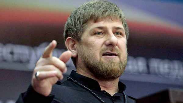 Боец СОБРа сломал ребро Кадырову