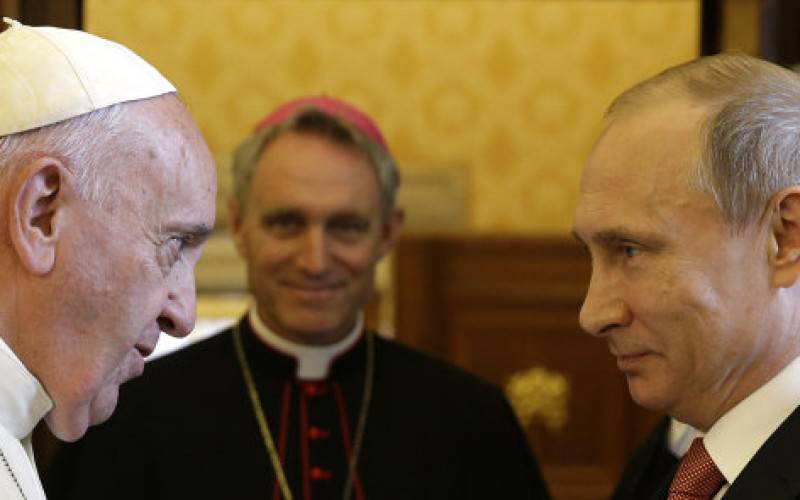 Зачем Римскому Папе Франциску нужен Владимир Путин?