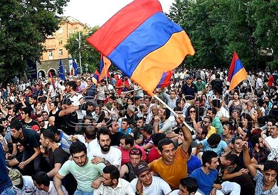 Неудачная попытка "Майдана" в Ереване