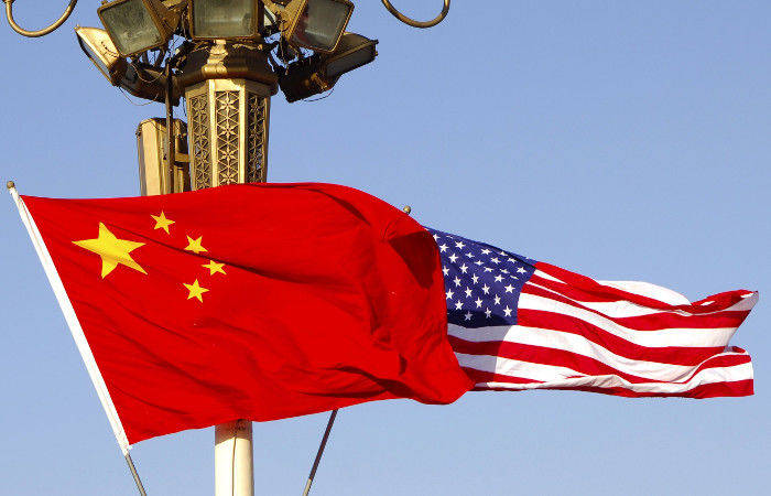 Пекин требует от Вашингтона умерить тон