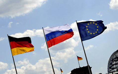 Немцы призвали Меркель к примирению с Россией