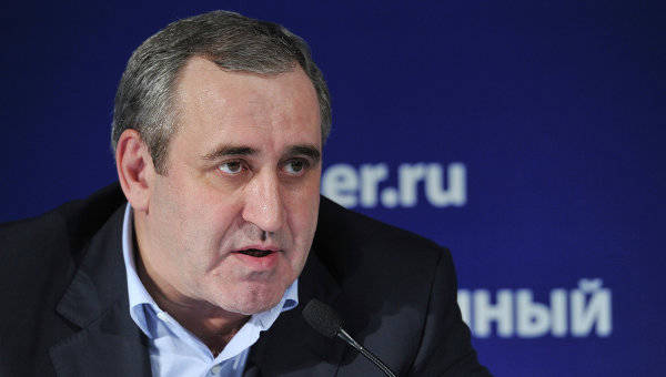Неверов: действующие руководители Украины скоро побегут из страны