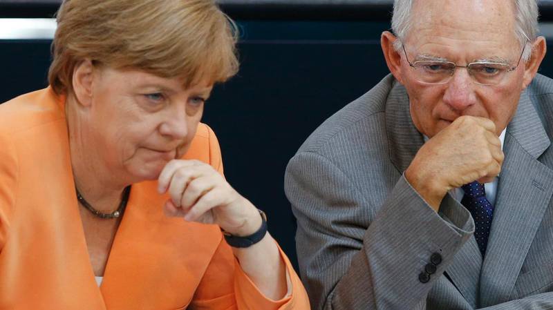 Меркель не хочет даже обсуждать возможность грексита