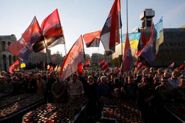 Вече в Киеве. Новая революция или шантаж Яроша? Вече в Киеве. Новая революция или шантаж Яроша?