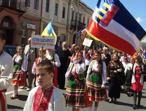 Киев против национальных меньшинств