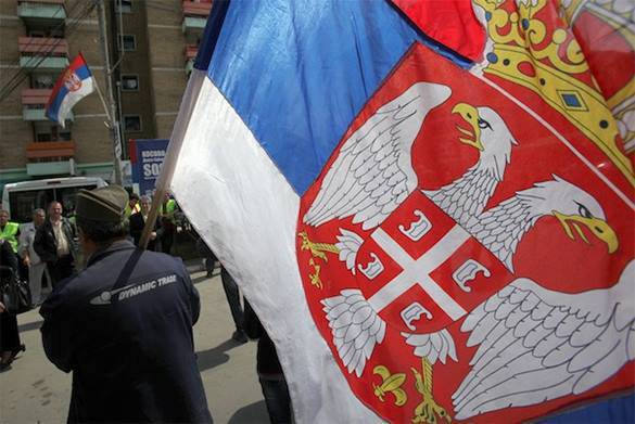 Россия снова спасает Балканы