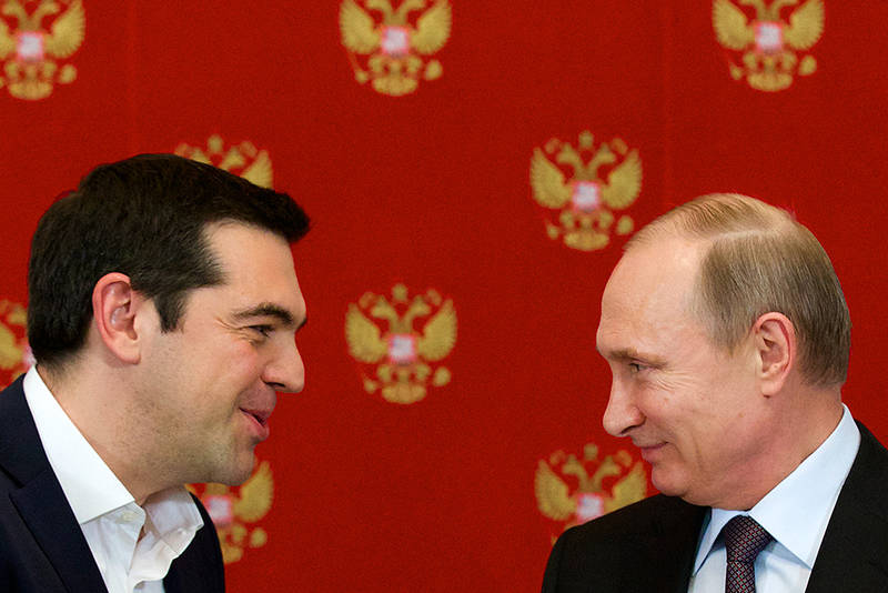 Москва решает: Ципрас позвонит Путину во время перерыва на переговорах с Еврогруппой