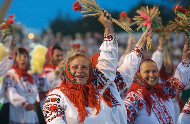 Белорусские националисты охотятся на «пророссийских ведьм»