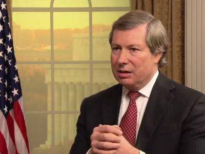 Зачем Уорлику Баку?