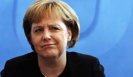 Отсюда мораль: Меркель призывают раскошелиться