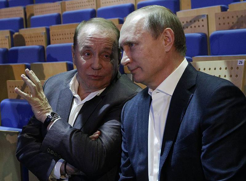 Путин оценил шутку КВН про дикаря Обаму одним емким словом Путин оценил шутку КВН про дикаря Обаму одним емким словом