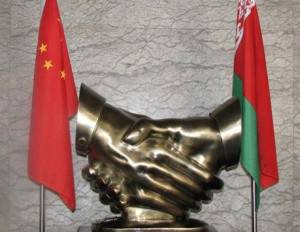 Лукашенко пустил китайцев в Беларусь без виз на 3 дня