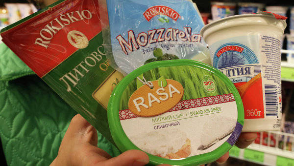 125 тысяч россиян подписали петицию о передаче санкционных продуктов нуждающимся вместо уничтожения