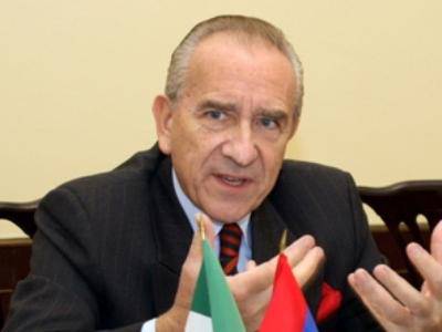 Бруно Скапини: Огромная прибыль от нефти углубляет насилие со стороны Баку Бруно Скапини: Огромная прибыль от нефти углубляет насилие со стороны Баку