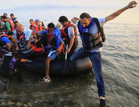На Европу: нелегальные мигранты прорывают границы между государствами
