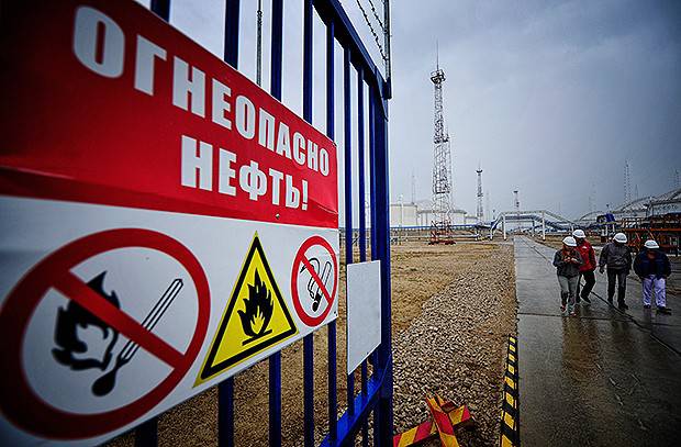 Падение цен на нефть — отнюдь не главная беда российской экономики