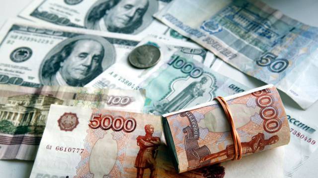 Может ли курс доллара вырасти до 70 рублей к концу месяца?