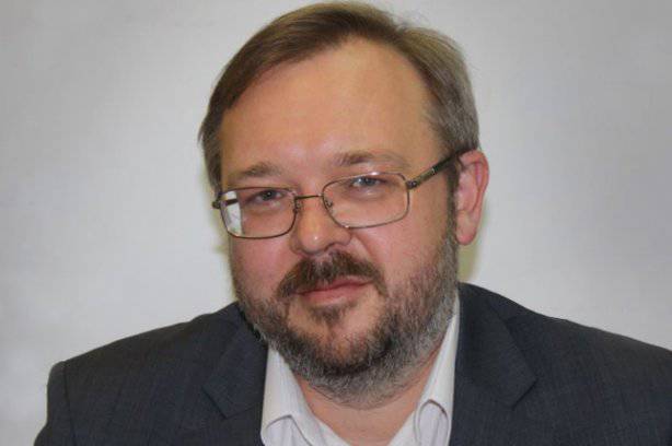 Андрей Ермолаев: Москва переиграла Киев, нужно срочно договариваться с Донбассом