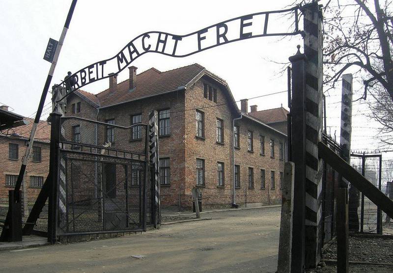 Великобритания выпустила из тюрем сотни нацистов под давлением США в разгар холодной войны