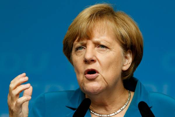 Меркель: Немцы в восторге от арабских беженцев