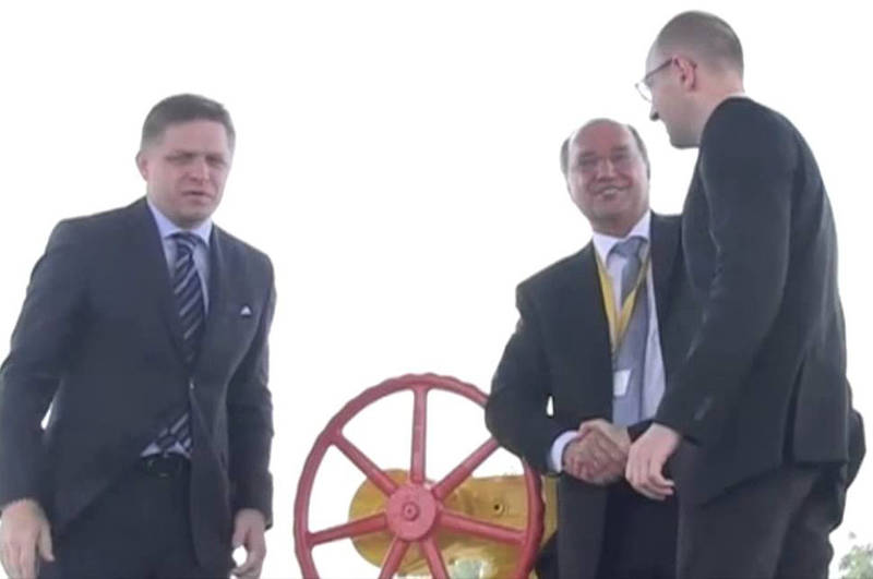 Украину предали или «они просто делают из нас идиотов» Украину предали или «они просто делают из нас идиотов»
