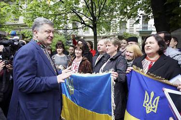 Киев затеял насильственную украинизацию