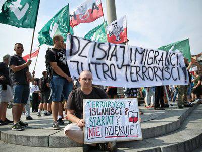«Афроэстонцы» и «арабская Варшава»: почему Восточная Европа не рада мигрантам