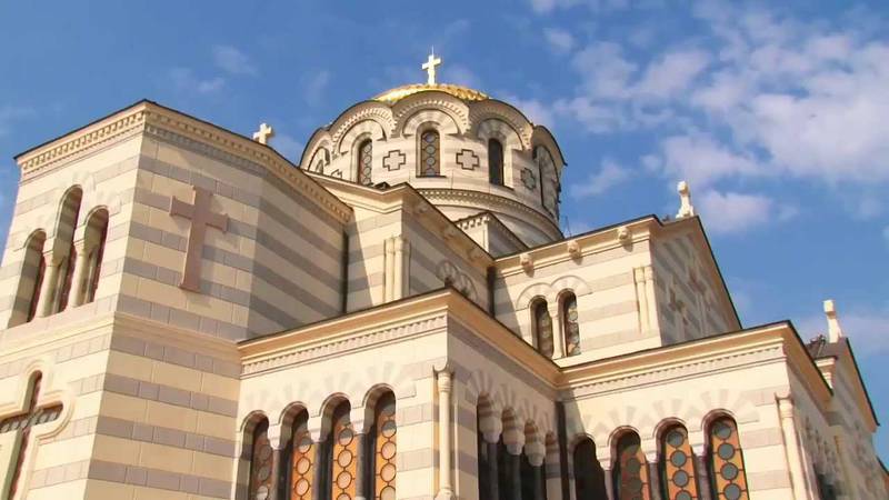 Почему России нужен свой православный Ватикан?