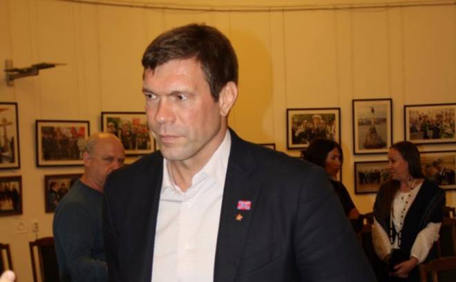 Олег Царев: Порошенко уже признал ДНР и ЛНР Олег Царев: Порошенко уже признал ДНР и ЛНР