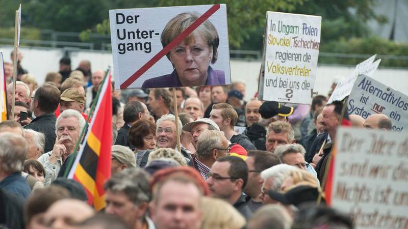 ПЕГИДА: «Меркель должна уйти!»