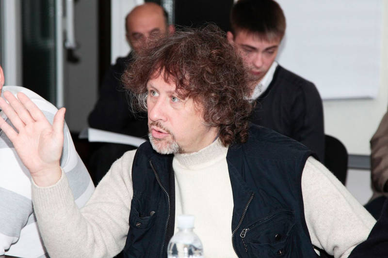 Кеворкян о «русском следе»: На Украине «пробуждают» стереотипы тоталитаризма Кеворкян о «русском следе»: На Украине «пробуждают» стереотипы тоталитаризма