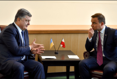 Порошенко впервые встретился с Дудой: обсудили Донбасс и сотрудничество