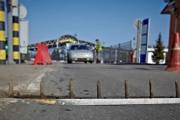О транспортно-продовольственной блокаде Крыма со стороны Украины О транспортно-продовольственной блокаде Крыма со стороны Украины