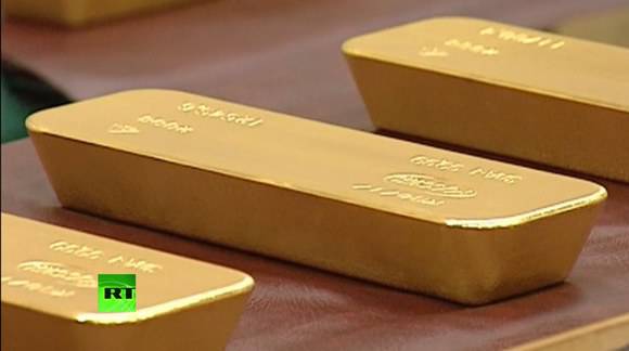 Индия и Китай скупили практически все золото Лондона