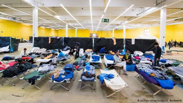 Беженцы отбирают жилье у немцев