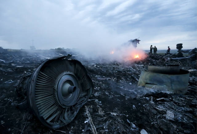 Рейс MH17 погубили «слепая» Европа и алчный Киев Рейс MH17 погубили «слепая» Европа и алчный Киев