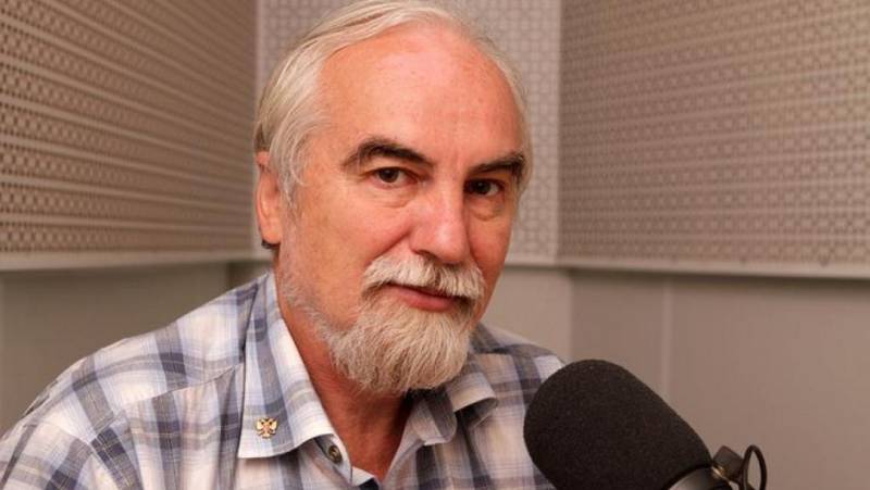 Аждар Куртов: США могут создать новое «Исламское государство» Аждар Куртов: США могут создать новое «Исламское государство»