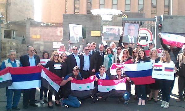 Сирийские армяне в Ереване поблагодарили Путина