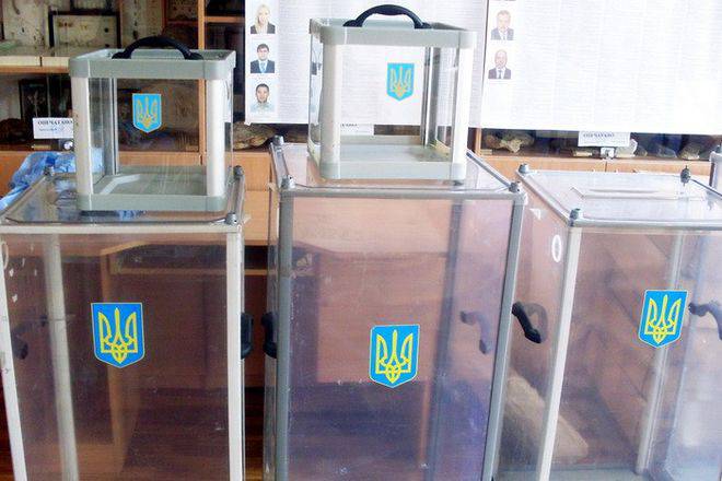 Убийства и подкупы перед выборами: Украина в своем репертуаре