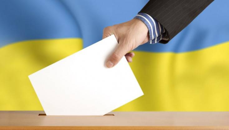 Выборы — «незаконное счастье» украинцев: Киев упрекают в «контрреволюции»