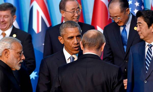Обама лично выразил Путину соболезнования в связи с крушением А321