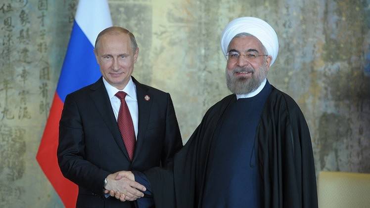 Взглянуть в глаза Роухани: Путин обсудит в Иране не только энергетику