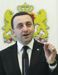 Премьер Грузии пожаловался Порошенко  на Саакашвили