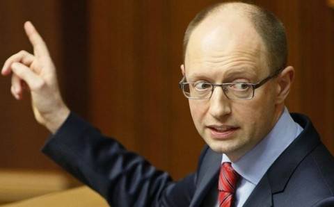 Страхи и ненависть Яценюка: закрытое небо над Украиной Страхи и ненависть Яценюка: закрытое небо над Украиной