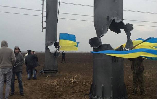 Кто на самом деле стоит за блэкаутом Крыма, и почему молчит Порошенко