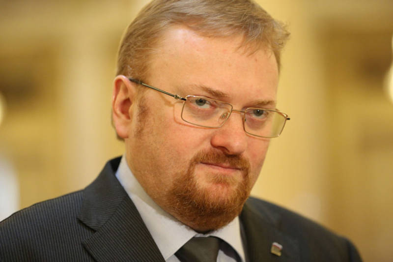 Разгоряченный Милонов дал «Шарли» второй шанс после терактов в Париже Разгоряченный Милонов дал «Шарли» второй шанс после терактов в Париже