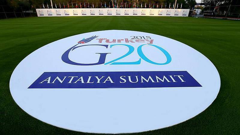 Между G7 и G20: Россия расплачивается за эксперименты Ельцина