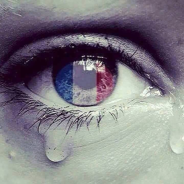 Je prie pour la France